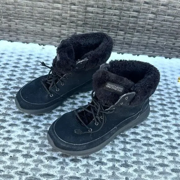 Skechers On The Go Gen 5 Women’s Faux Fur Lined Leather Winter Boots Size 8.5 - Picture 4 of 13